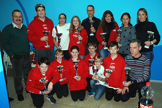 El Cambrils Club Natació aconsegueix la majoria de trofeus del Circuit territorial de travessies daigües obertes