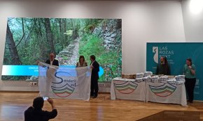 Vandellòs i l'Hospitalet de l'Infant rep dues banderes Sender Blau 2024