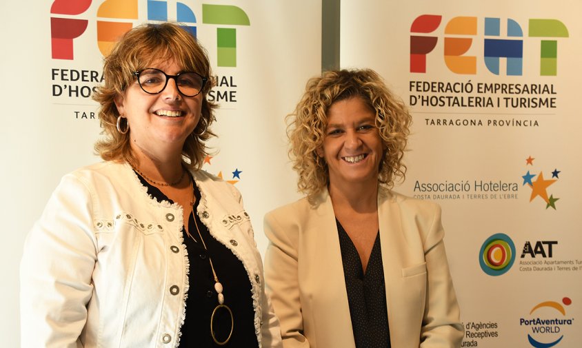 Berta Cabré, presidenta de la FEHT, i Meritxell Roigé, presidenta del Patronat de Turisme de la Diputació de Tarragona