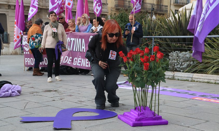 Acte en record a les víctimes de violència de gènere, el passat 25-N, a Tarragona