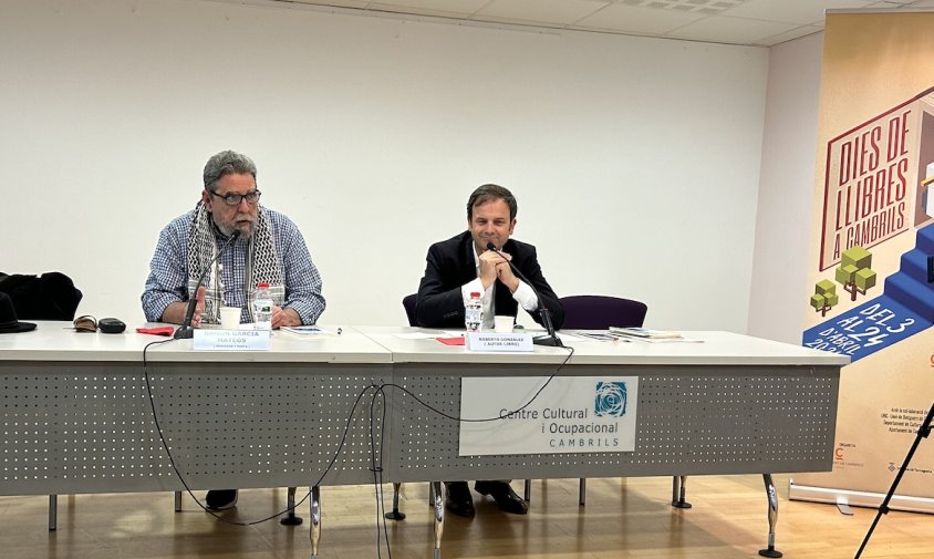 Ramón García Mateos i Roberto González Klawitter, ahir al Centre Cultural