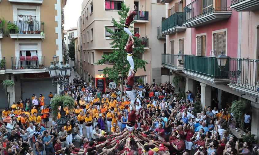 Pilar de 5 dels Xiquets de Cambrils, aquest passat diumenge a la plaça de la Vila