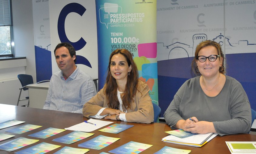 Roda de premsa de presentació de la fase final de votació dels Pressupostos Participatius. D'esquerra a dreta: Víctor Pujol, Ana López i Núria Ferrando