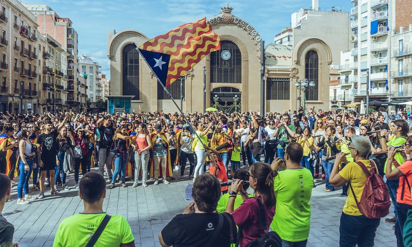 Final de la manifestació d'ahir al matí, a la plaça del Mercat de Tarragona