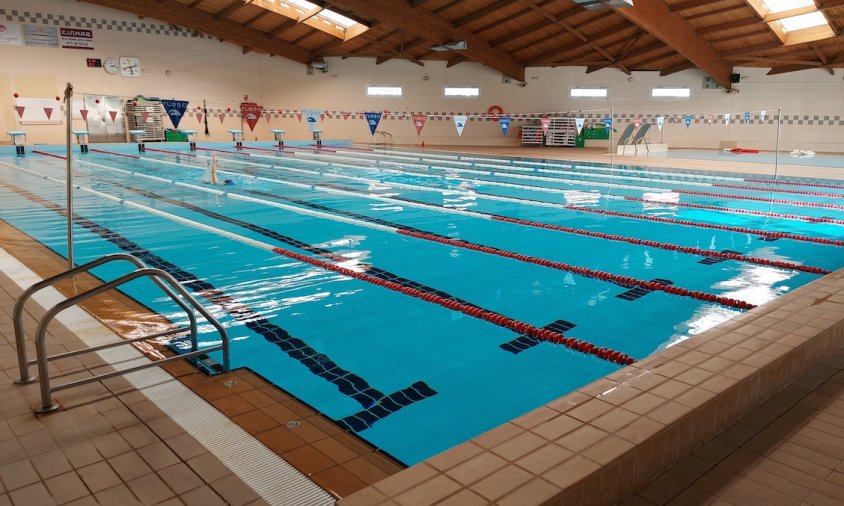 Imatge de la piscina del Palau Municipal d'Esports