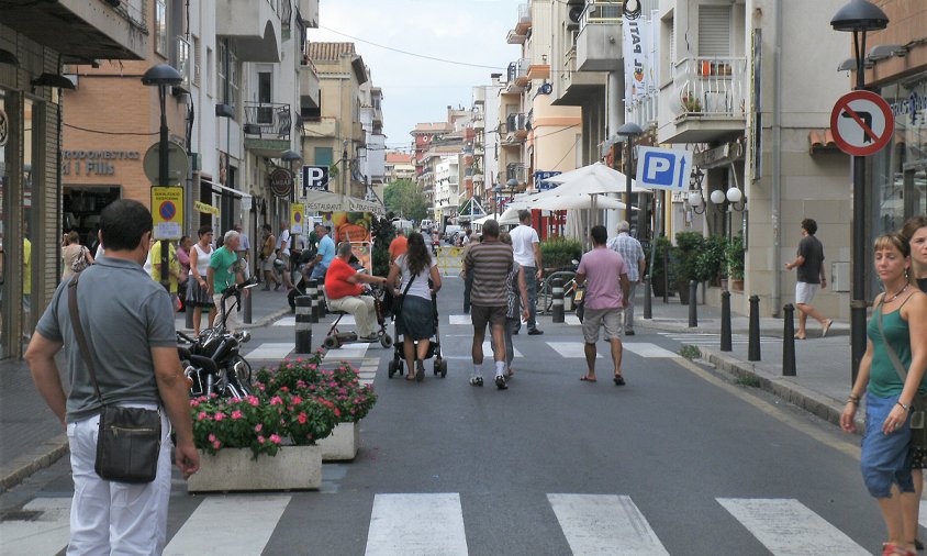 Imatge d'arxiu del carrer de Pau Casals durant una prova realitzada en el marc d'una Setmana de la Mobilitat