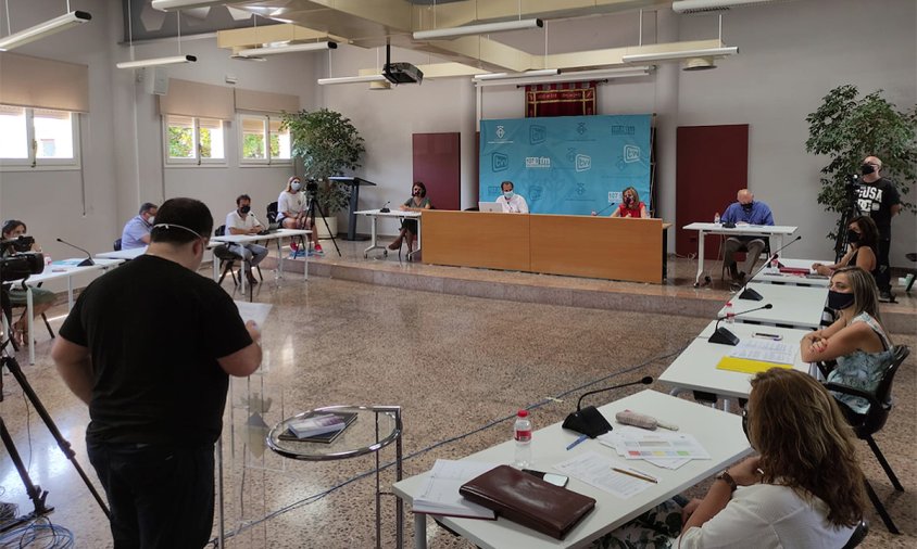 Imatge de la sessió plenària a l'Ajuntament de Vandellòs i l'Hospitalet de l'Infant, el passat 29 de juliol