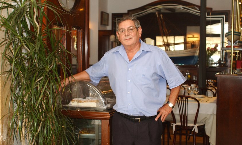 Joan Rovira al seu restaurant, a finals d'agost de 2005, poc abans del tancament definitiu de l'establiment