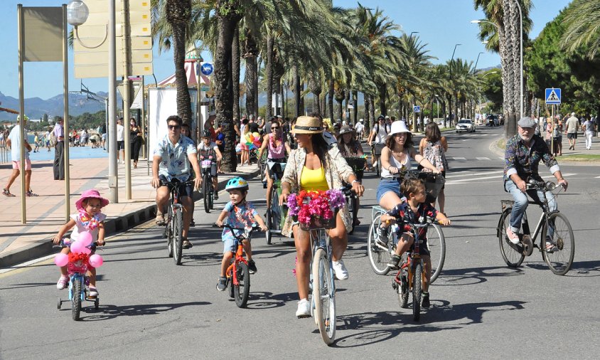 Imatge de la passejada «Fancy Women Bike Ride» celebrada el passat 19 de setembre pel Port