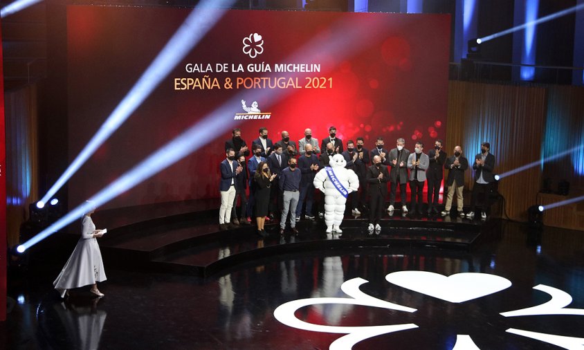 La gala presencial de les estrelles Michelin per a la guia 2022 es va fer ahir a la nit a València