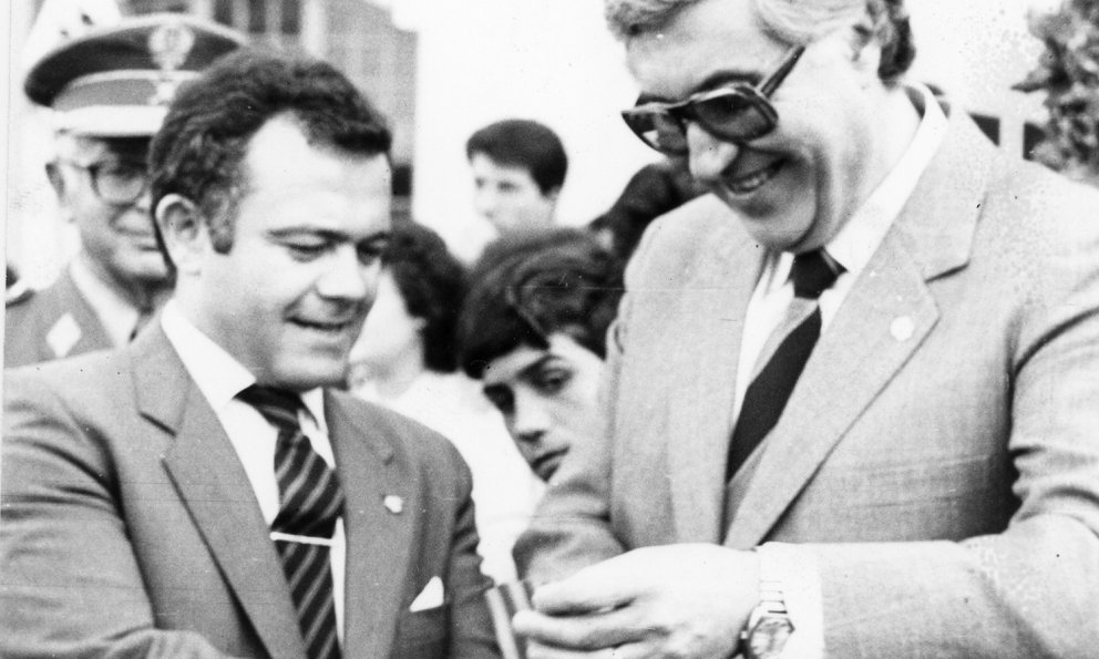 Inauguració de la Fira pel governador civil Vicente Valero Costa i l'alcalde Josep M. Queral  / Maig 1983