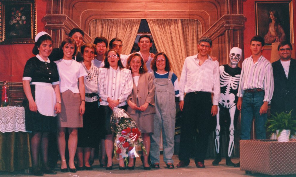 El grup de teatre La Teca en el V Concurs de Teatre al Casal Parroquial / Juny 1988