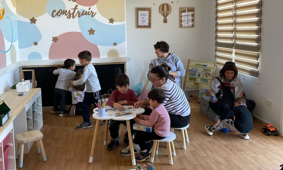 L'Ajuntament habilita un espai per a les famílies amb infants de 0 a 5 anys a Vandellòs