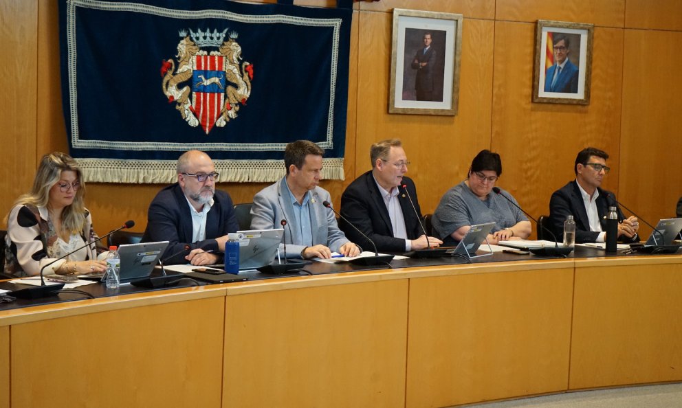 David Chatelain, regidor d'Hisenda: «L'any 2011 cada cambrilenc li devia 1.650 euros a l'administració pública; ara cap cambrilenc deu res»