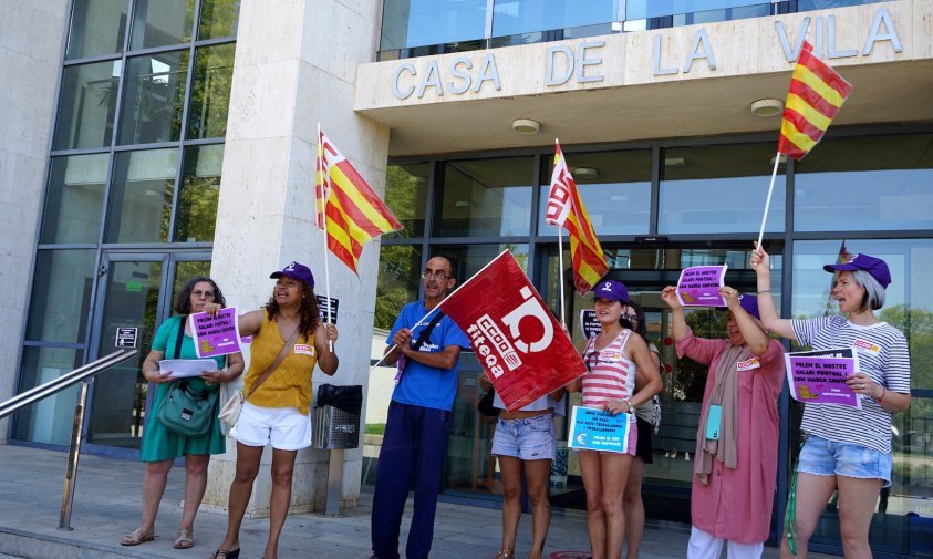 L'Ajuntament demandarà AEMA per poder pagar els endarreriments salarials a les treballadores de la neteja de les instal·lacions esportives