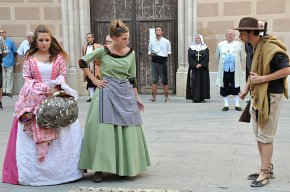 El ball de la Rosaura i les actuacions dels grups festius apleguen un nombrós públic