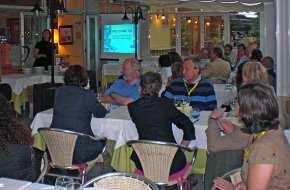 Un grup d'experts en turisme visita Cambrils dins un viatge de treball per conèixer Catalunya