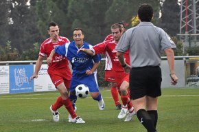 El FC Cambrils i el Vilafortuny treuen un empat, mentre que la UCF i el Marina cauen derrotats 