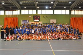 El CB Cambrils fa la presentació dels seus 15 equips i dels 180 jugadors que els composen