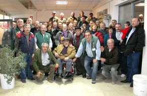 Un centenar de persones acompanyen al Club de Tir Olímpic en la celebració dels seus 25 anys