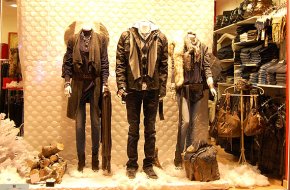Quatre establiments comercials de la Unió de Botiguers guanyen el XVII Concurs Nadalenc d'Aparadors
