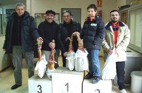 Una quarantena de tiradors participen en la tradicional tirada del pernil organitzada pel Club de Tir Olímpic