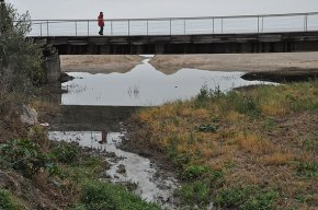 Secomsa Aigües actua de nou en un altre abocament d'aigües residuals al barranc de la Mare de Déu del Camí