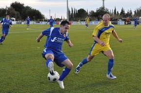 Continua la ratxa de victòries del Cambrils CH que el situa en primer lloc de la classificació