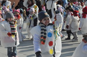 Els diferents centres escolars cambrilencs celebren la seva festa del Carnaval
