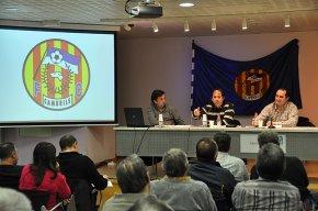 El FC Cambrils diu no a la unificació de clubs i dóna un sí unànime a la creació de futbol base