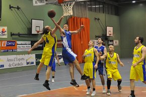 El Vilafortuny aconsegueix remuntar un 3 a 0 en contra i s'endú la victòria en una jornada dolenta per la resta dels equips de futbol