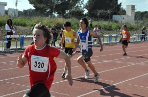 Els atletes cambrilencs s'emporten vuit medalles del Campionat Territorial de Proves Combinades