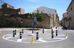L'Ajuntament construeix dues rotondes provisionals, una al Barri Antic i l'altra a la Parellada