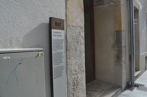 L'àrea de Turisme col·loca unes plaques explicatives als principals punts d'interès local 