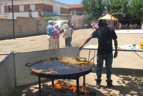 Els veïns del barri de la Llosa organitzen una paellada popular per a 150 persones