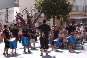 El seguici popular pels carrers del port centrarà demà la diada festiva de Sant Pere