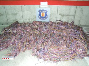 Desarticulada una banda de lladres de cable de coure molt activa al Priorat i Baix Camp