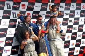 El pilot cambrilenc David Hornos continua a la segona posició del Campionat de Catalunya de Speed Car