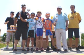 El ciclista cambrilenc Edgar Curto es proclama vencedor de la prova de Cunit, mentre que Alejandro Sánchez acaba sisè