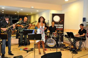 La pluja, protagonista no convidada del concert de Sandra Ortega Quartet&David Espinós del Petit Festival