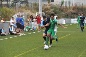 Una victòria i una derrota en els dos primers partits de pretemporada del Cambrils Unió