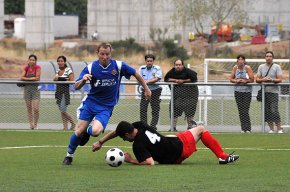 Contundent victòria del FC Cambrils davant l'Hospitalet en el primer partit de pretemporada