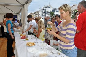 S'instal·la, un any més, la Mostra de Productes Agrícoles al port de Cambrils