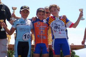 El ciclista cambrilenc Edgar Curto queda segon a la prova de ciclisme infantil de Cunit