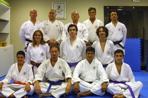 L'Escola de Karate Ken-Shin Kan Karate Do de Cambrils rep la visita de dos mestres karatekes xilens