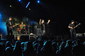El grup cambrilenc Toquem Fusta tancarà la seva gira Gravetat Zero a Vilaverd compartint escenari amb els Papagayo