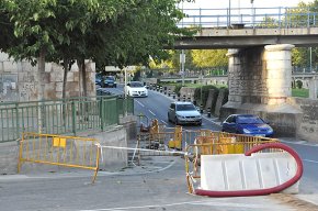 Es realitzen les obres d'instal·lació de la xarxa de fibra òptica que connecta els edificis municipals