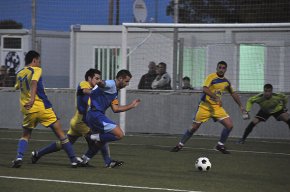 Golejada del Cambrils Unió, victòries del Marina i Vilafortuny i meritori empat del FC Cambrils al camp del líder