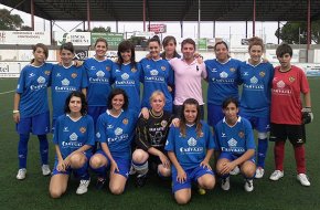 Els dos equips femenins del FC Cambrils guanyen els seus partits i se situen segons dels seus grups
