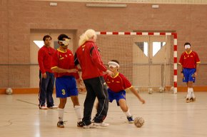 La selecció espanyola de futbol sala de cecs fa una estada al Palau Municipal d'Esports
